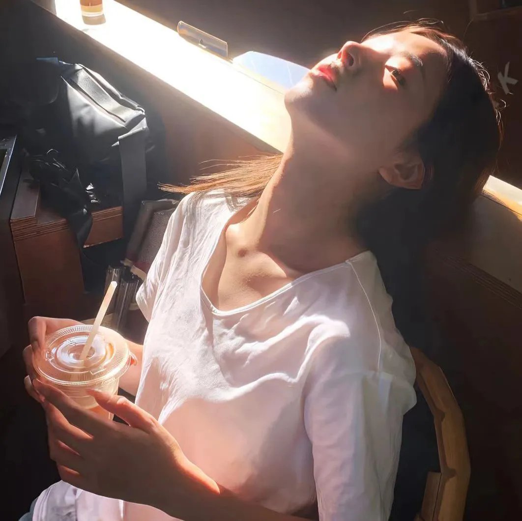 我爸爸不是人 海报